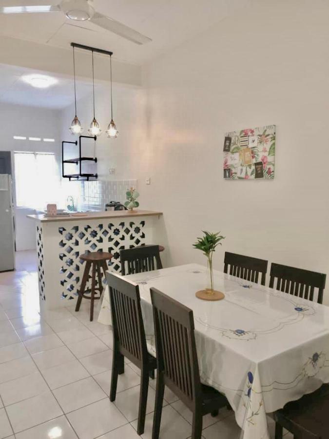 The Serene Homestay, Πορτ Ντίξον Εξωτερικό φωτογραφία